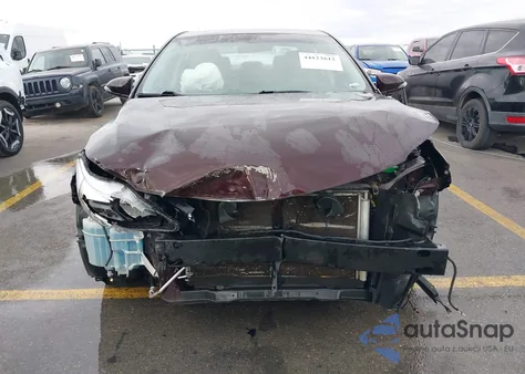 2013 Toyota Avalon Xle z USA, uszkodzony, nr VIN 4T1BK1EB6DU027278